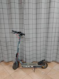 Monopattino elettrico Ducati Pro 1 Max EVO 
