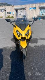 T max 560 solo 10000km