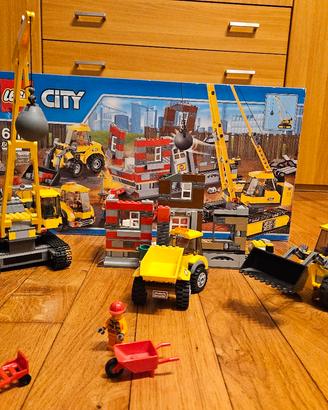 Lego City 60076 completo di scatola