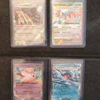 Lotto Pokémon Premium: 4 Carte in Top Loader -