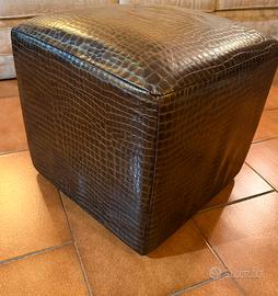 2 puff molto belli, da arredamento