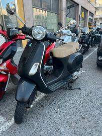 Vespa lx 150