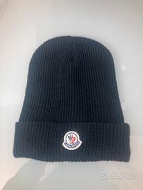 cappello moncler