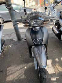 Aprilia Scarabeo 100 - 2015