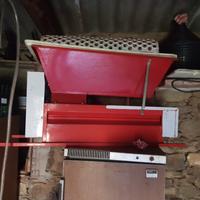 Torchio e diraspatrice uva a prezzo modico