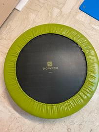 Attrezzi fitness: tappeto elastico