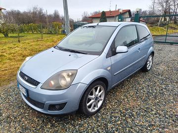 ford fiesta 1.2 Benzina ideale per neo patentati 