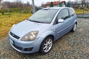 ford fiesta 1.2 Benzina ideale per neo patentati 