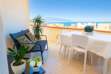 Primavera Dove il blu de mare incontra ilcielo