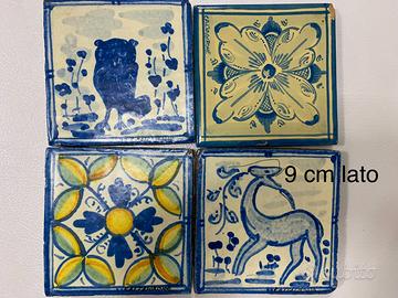 Piastrelle antiche in ceramica blu Caltagirone