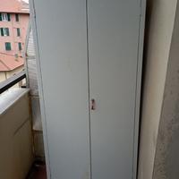 armadio da esterno in metallo