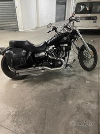 Harley Davidson dyna wide glide