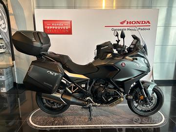 Honda NT 1100 DCT TRAVEL EDITION