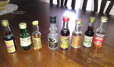 Bottiglie Mignon Liquori storici