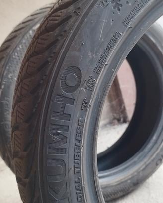Gomme Invernali  Kumho 205/50 R17