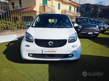 Smart ForTwo 70 1.0 twinamic Passion Ufficiale Ita