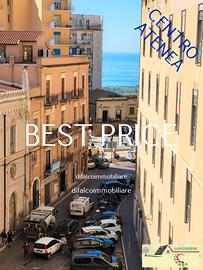 Atenea Piazza Lena semiautonomo mq 200