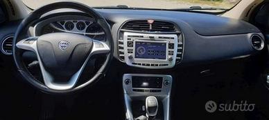 Lancia Delta volante climatronic tastiera vetri