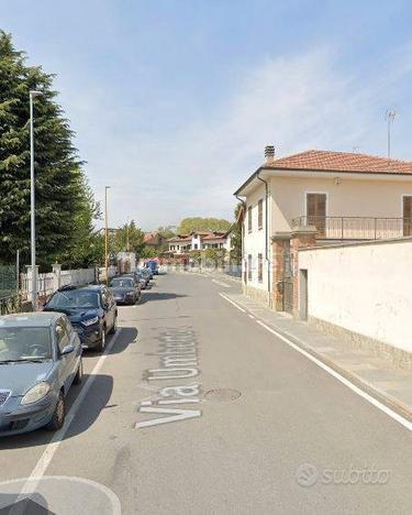 RIVALTA DI TORINO:bilocale arredato con posto auto