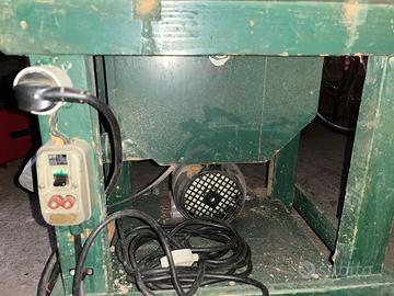 Sega circolare a banco diametro 200 alim 220 V