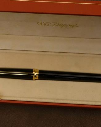 ST Dupont : Montparnasse. Penna Stilografica.