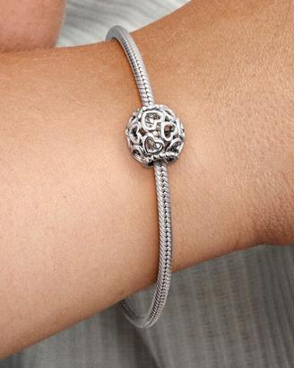 Charm Pandora
