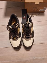 Scarpe nuove 