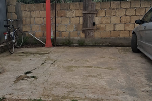 Posti auto e moto in proprietà privata