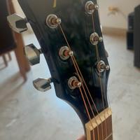 Chitarra acustica Fender nera