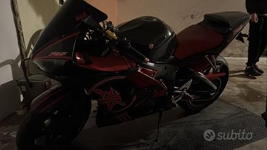 Yamaha R6