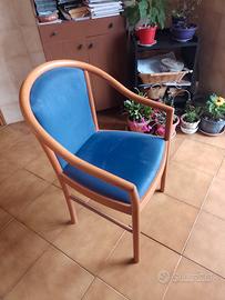 Poltroncine blu in legno di faggio
