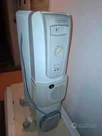 RADIATORE TERMOSIFONE AD OLIO DELONGHI a RHO