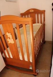 Lettino a dondolo Azur in legno