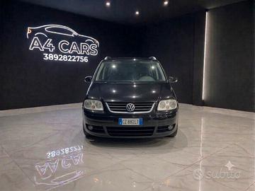 Volkswagen Touran 2.0 TDI DPF DSG Trendline