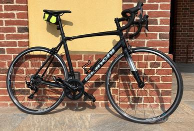 Bianchi via Nirone 7 shimano 105 11sp ‘23 tg59