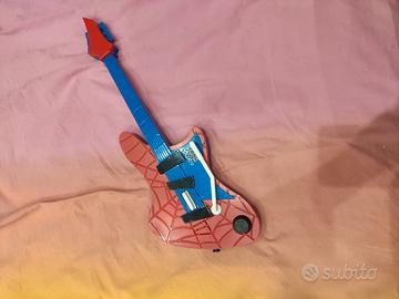 chiatarra giocattolo spiderman 