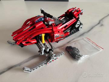 LEGO technic 8272 -  Snow mobile