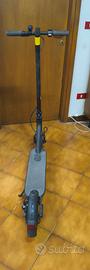 Xiaomi Electric scooter essential 