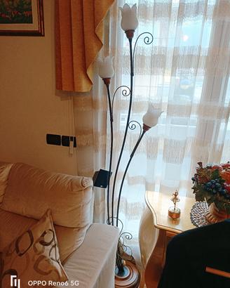 Lampada da terra con bocce in vetro di murano 