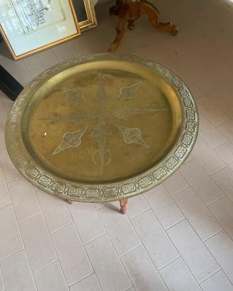 Tavolino da te in stile marocchino
