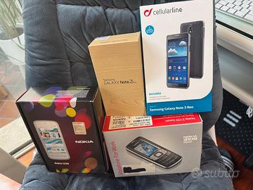 Telefonini in blocco