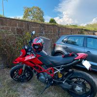 Ducati Hypermotard 796