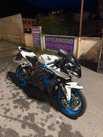 Cbr 600 rr splash edition