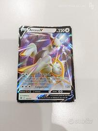figurina Pokemon Arceus carica tiroide ed limitata