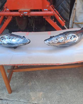 fanali ford fiesta 