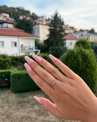 Gioiello salvini oro 18 KT con diamanti naturali