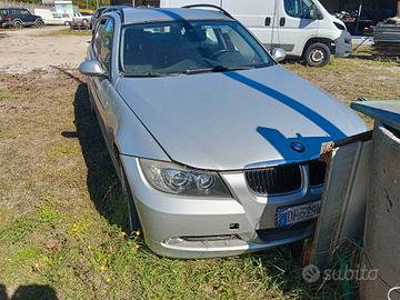  BMW 320