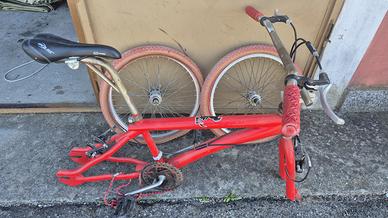  Bicicletta BMX