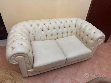 Divano letto Chesterfield in Pelle premium