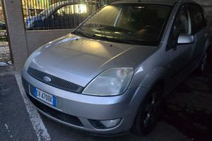Ford Fiesta 1.2 16V 5p. Ghia